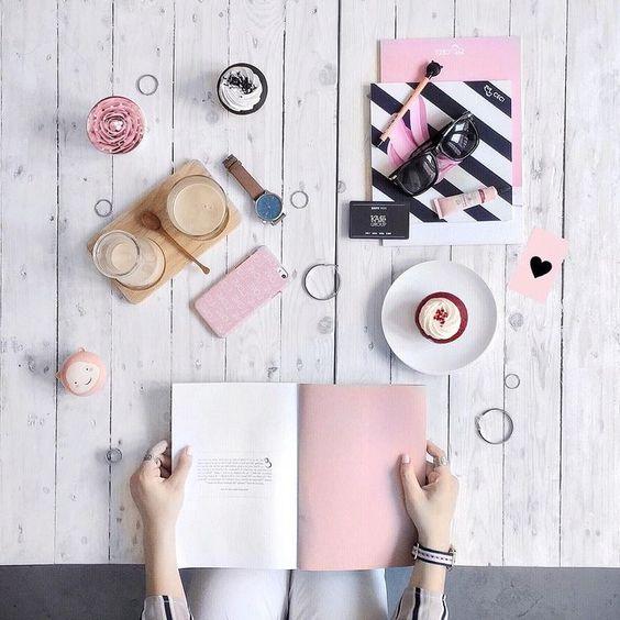 flatlay tips and inspiration - pink